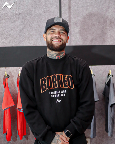 CREWNECK BORNEO HITAM