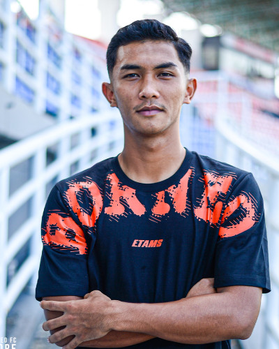 T-SHIRT BORNEO TYPE FONT BLACK